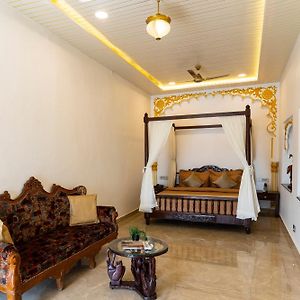 Natural Lake View Hotel